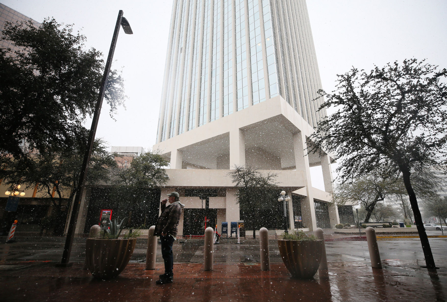 Snow across Tucson